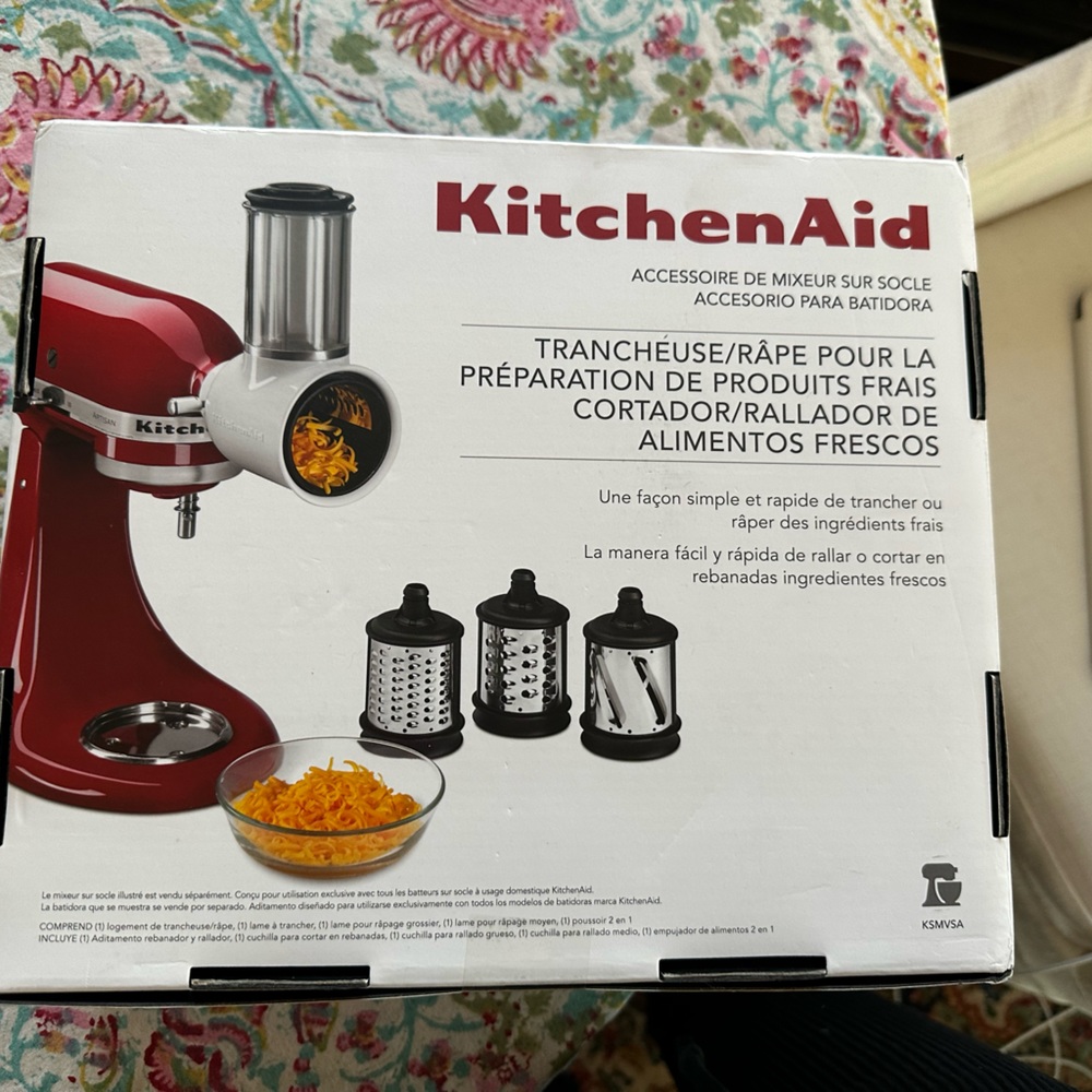 Unopened KitchenAid Fresh Prep Slicer and Shredder